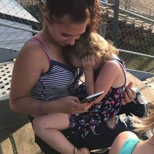 Meet your Posher, Nonni raelee